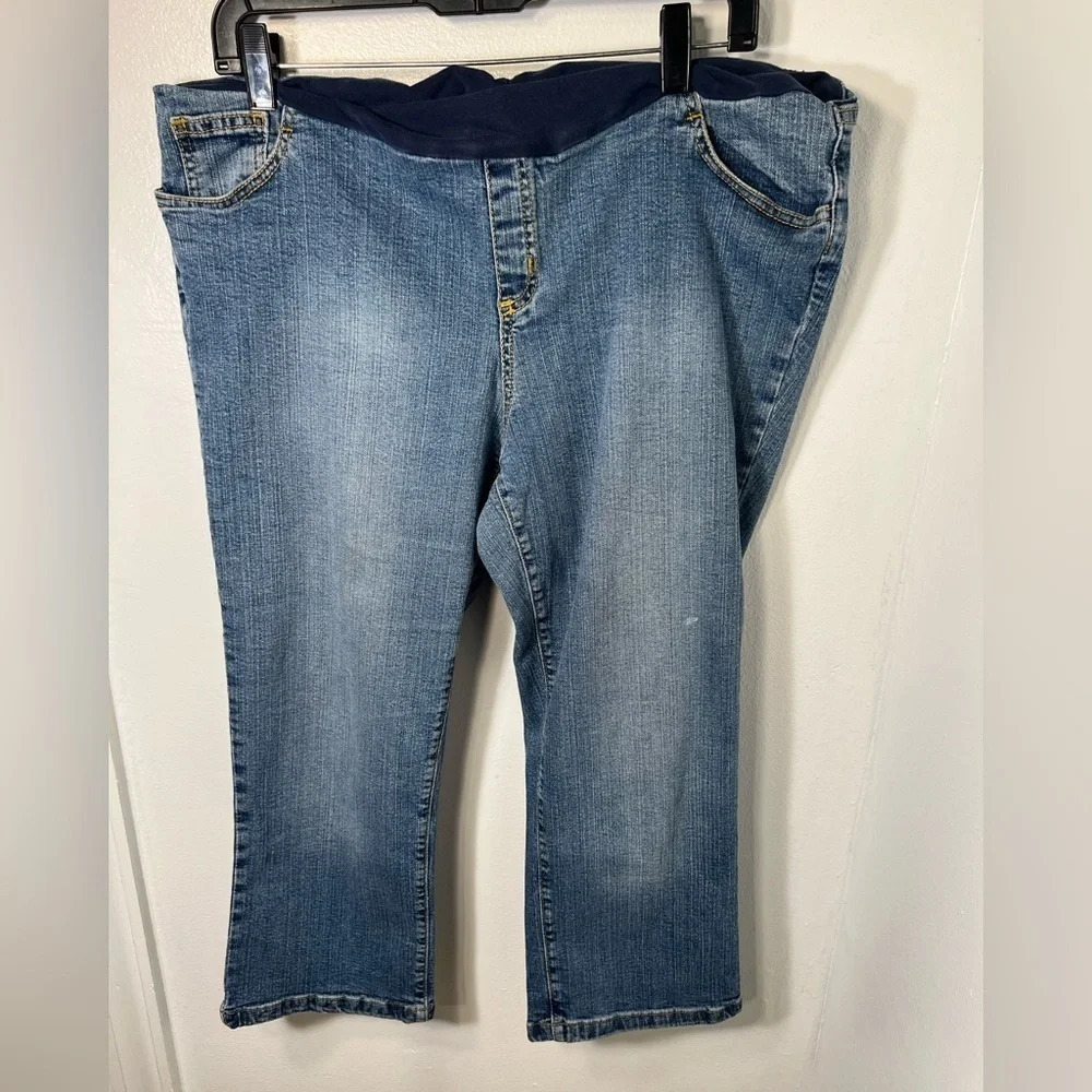 Motherhood , XL, 5pocket, pull-on , blue medium wash, embroidered denim crop